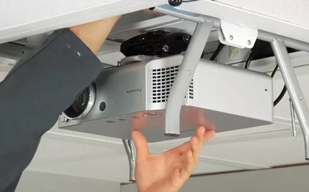 Установка проектора